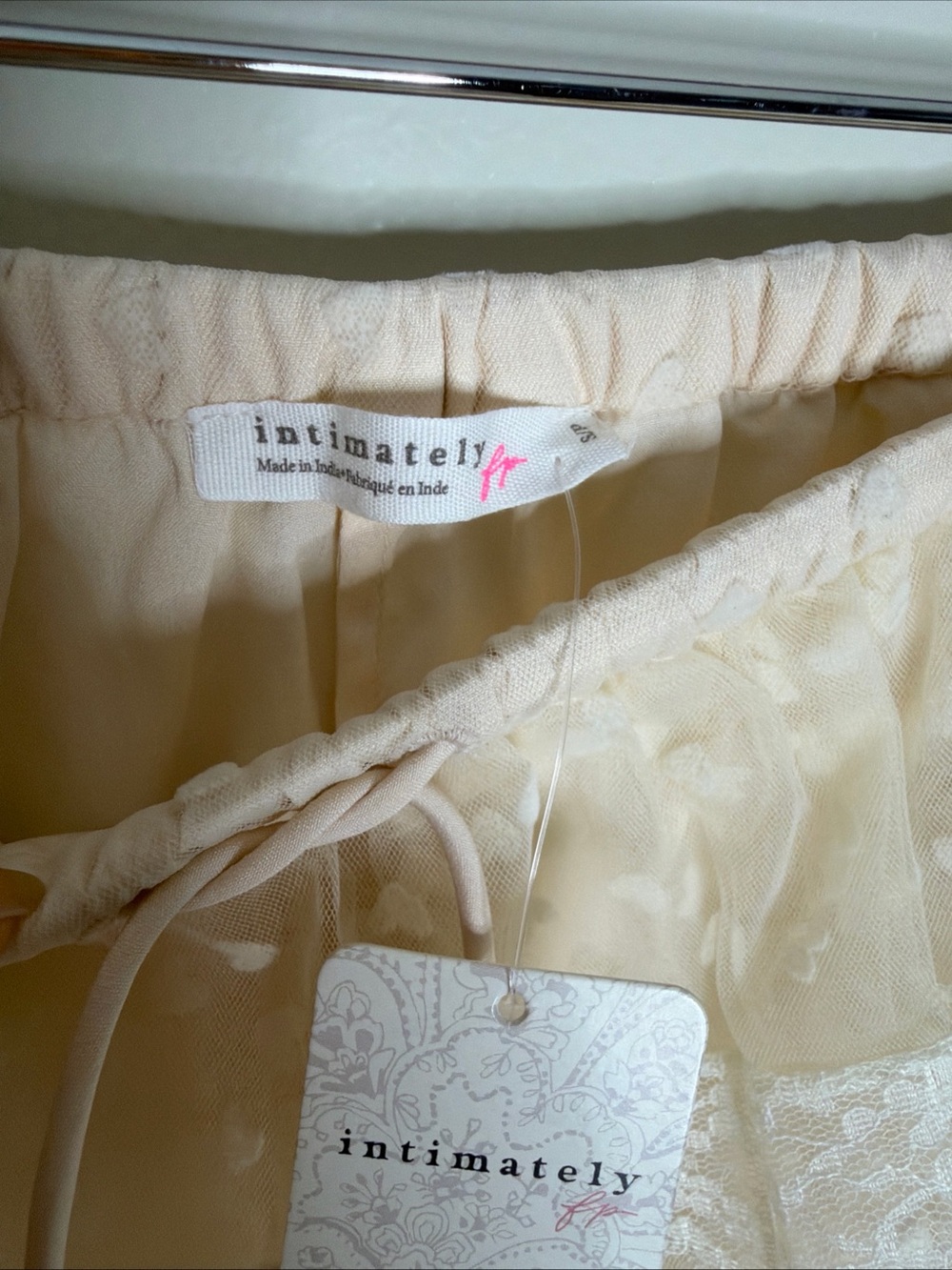 Free People Sweet Sugar Heart Mesh Vintage Lace Ruffled Bloomer Shorts S - Picture 5 of 6